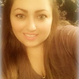 Meet your Posher, Gabriela